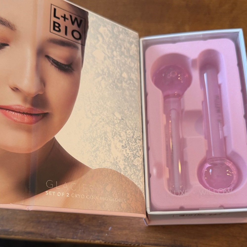 Luxe Glacier Cryo Cooling Globes - Pink - Picture 6 of 6